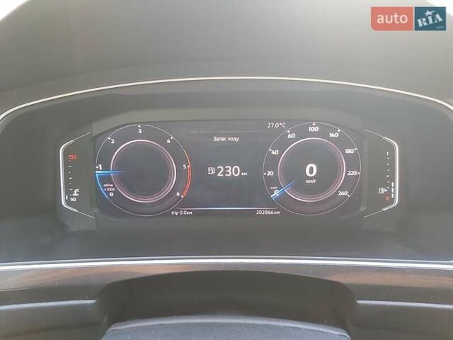 Черный Фольксваген Тигуан, объемом двигателя 1.98 л и пробегом 203 тыс. км за 23500 $, фото 16 на Automoto.ua