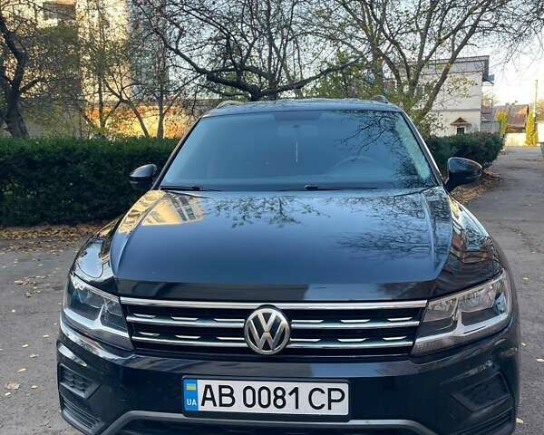Черный Фольксваген Тигуан, объемом двигателя 1.98 л и пробегом 89 тыс. км за 18500 $, фото 13 на Automoto.ua