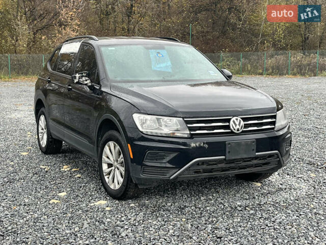 Черный Фольксваген Тигуан, объемом двигателя 2 л и пробегом 160 тыс. км за 12000 $, фото 7 на Automoto.ua