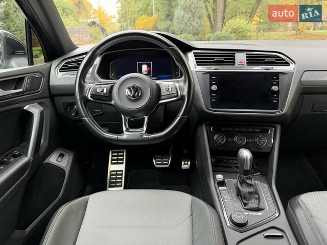 Фольксваген Тигуан 2019 в Киеве на Automoto.ua Черный Фольксваген Тигуан, объемом двигателя 2 л и пробегом 120 тыс. км за 32799 $, фото 62 на Automoto.ua