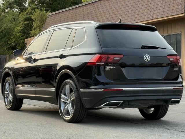 Чорний Фольксваген Тігуан, об'ємом двигуна 2 л та пробігом 34 тис. км за 11300 $, фото 5 на Automoto.ua