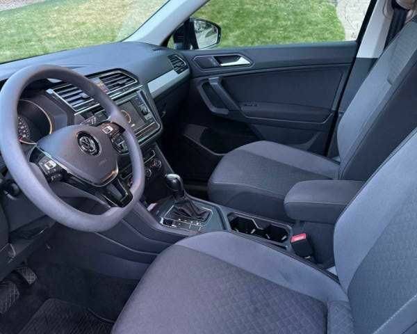 Черный Фольксваген Тигуан, объемом двигателя 2 л и пробегом 97 тыс. км за 4700 $, фото 7 на Automoto.ua