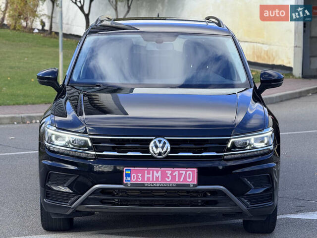 Чорний Фольксваген Тігуан, об'ємом двигуна 2 л та пробігом 109 тис. км за 18950 $, фото 12 на Automoto.ua