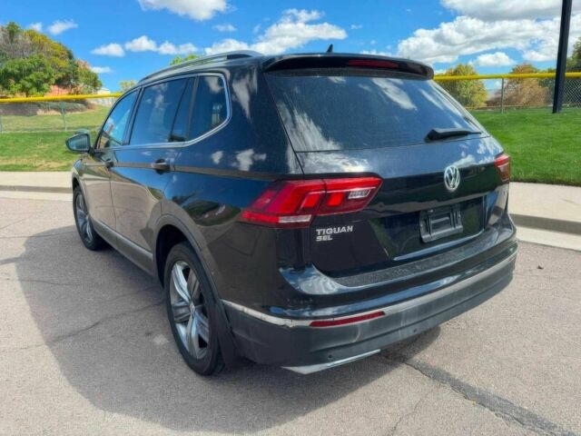 Черный Фольксваген Тигуан, объемом двигателя 2 л и пробегом 30 тыс. км за 10900 $, фото 4 на Automoto.ua