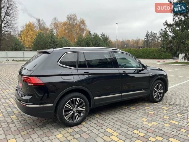 Чорний Фольксваген Тігуан, об'ємом двигуна 2 л та пробігом 124 тис. км за 19500 $, фото 13 на Automoto.ua