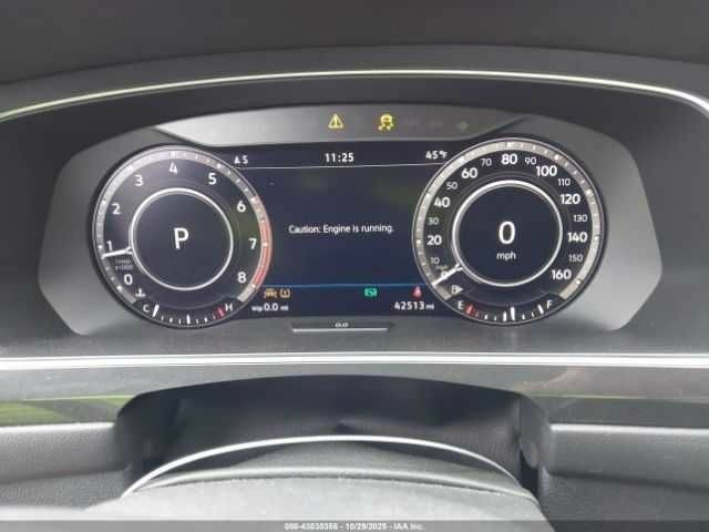 Черный Фольксваген Тигуан, объемом двигателя 2 л и пробегом 42 тыс. км за 14000 $, фото 6 на Automoto.ua