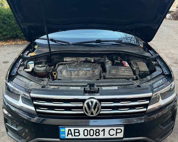 Черный Фольксваген Тигуан, объемом двигателя 1.98 л и пробегом 89 тыс. км за 18500 $, фото 17 на Automoto.ua