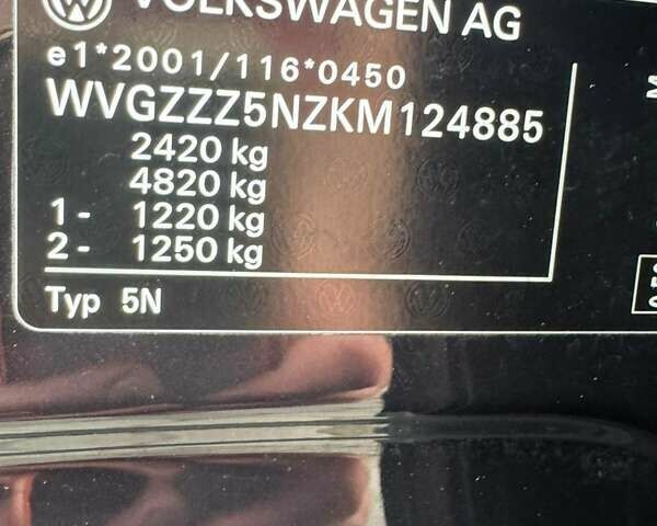 Чорний Фольксваген Тігуан, об'ємом двигуна 2 л та пробігом 223 тис. км за 27799 $, фото 46 на Automoto.ua