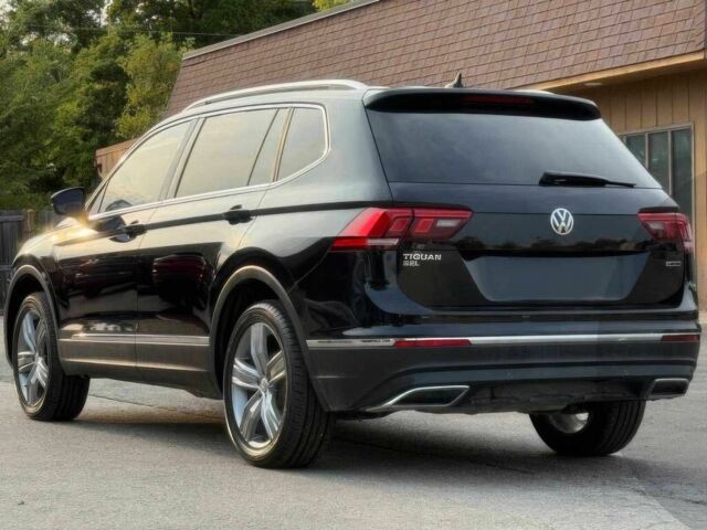 Черный Фольксваген Тигуан, объемом двигателя 2 л и пробегом 33 тыс. км за 8800 $, фото 3 на Automoto.ua