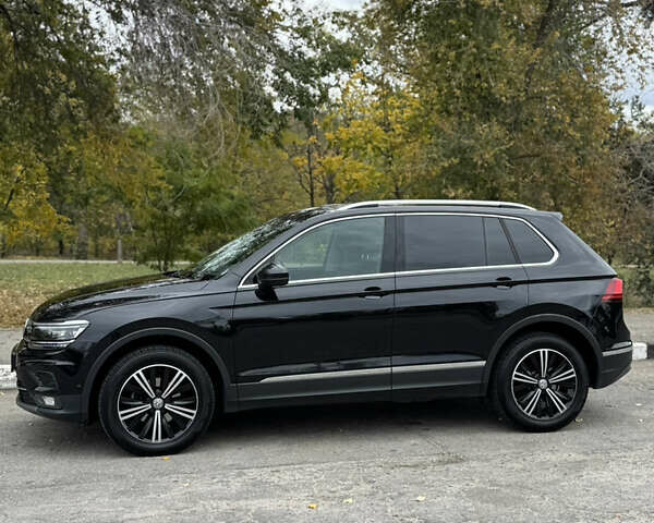 Черный Фольксваген Тигуан, объемом двигателя 1.98 л и пробегом 103 тыс. км за 31000 $, фото 8 на Automoto.ua