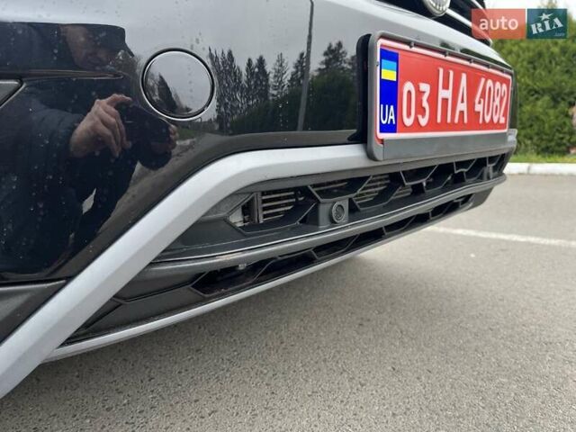 Чорний Фольксваген Тігуан, об'ємом двигуна 2 л та пробігом 124 тис. км за 19500 $, фото 108 на Automoto.ua