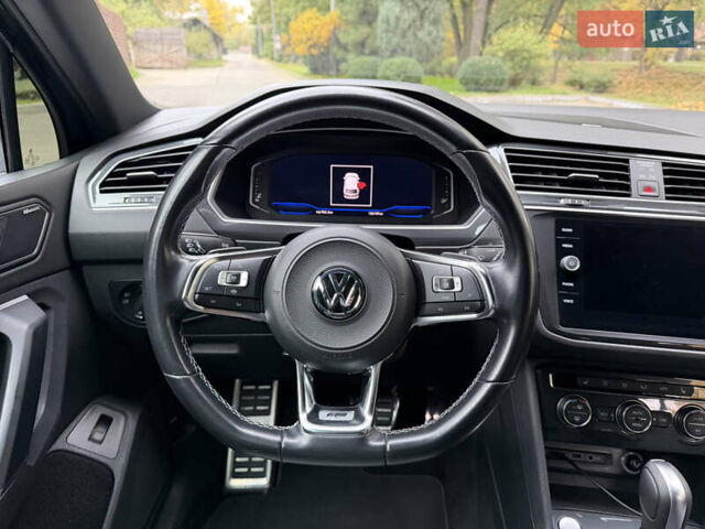 Фольксваген Тигуан 2019 в Киеве на Automoto.ua Черный Фольксваген Тигуан, объемом двигателя 2 л и пробегом 120 тыс. км за 32799 $, фото 63 на Automoto.ua