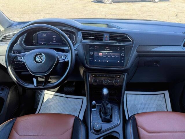 Черный Фольксваген Тигуан, объемом двигателя 2 л и пробегом 39 тыс. км за 5900 $, фото 8 на Automoto.ua