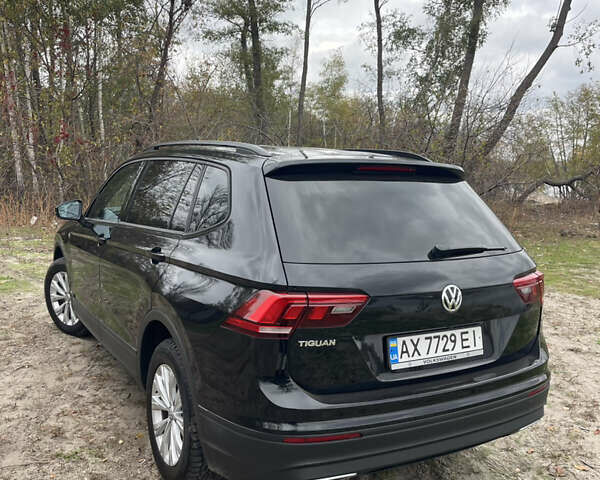 Черный Фольксваген Тигуан, объемом двигателя 1.98 л и пробегом 129 тыс. км за 18500 $, фото 6 на Automoto.ua