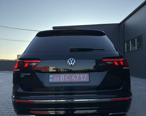 Черный Фольксваген Тигуан, объемом двигателя 2 л и пробегом 231 тыс. км за 16300 $, фото 7 на Automoto.ua