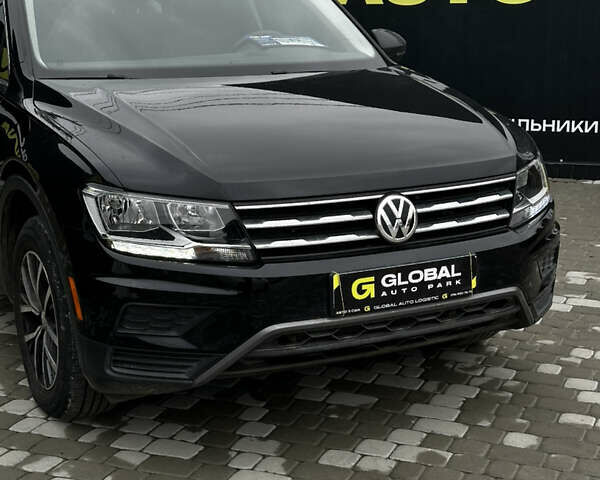 Черный Фольксваген Тигуан, объемом двигателя 1.98 л и пробегом 40 тыс. км за 21500 $, фото 3 на Automoto.ua