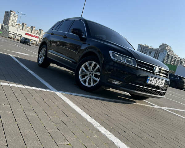 Черный Фольксваген Тигуан, объемом двигателя 2 л и пробегом 67 тыс. км за 26500 $, фото 19 на Automoto.ua