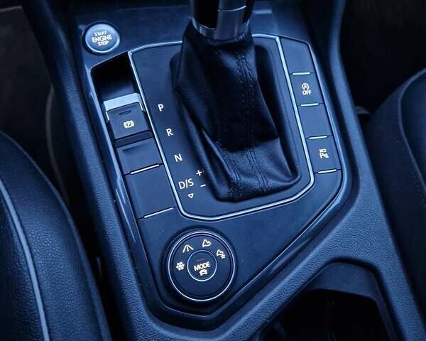 Черный Фольксваген Тигуан, объемом двигателя 1.98 л и пробегом 116 тыс. км за 18900 $, фото 20 на Automoto.ua