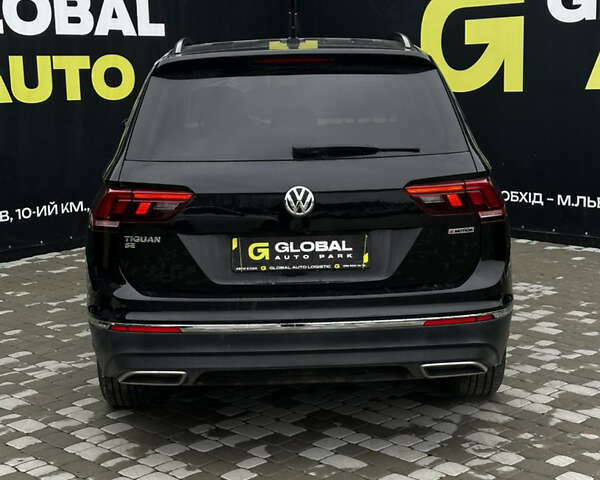 Черный Фольксваген Тигуан, объемом двигателя 1.98 л и пробегом 40 тыс. км за 21500 $, фото 18 на Automoto.ua