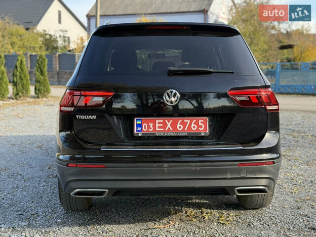 Черный Фольксваген Тигуан, объемом двигателя 2 л и пробегом 70 тыс. км за 16700 $, фото 7 на Automoto.ua