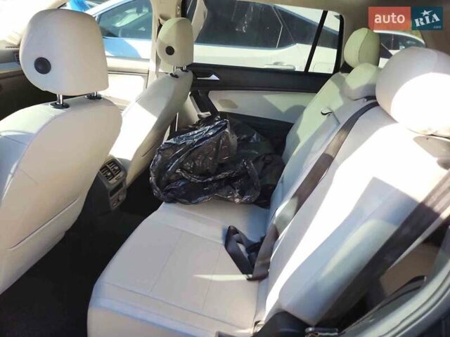 Черный Фольксваген Тигуан, объемом двигателя 2 л и пробегом 138 тыс. км за 12490 $, фото 17 на Automoto.ua