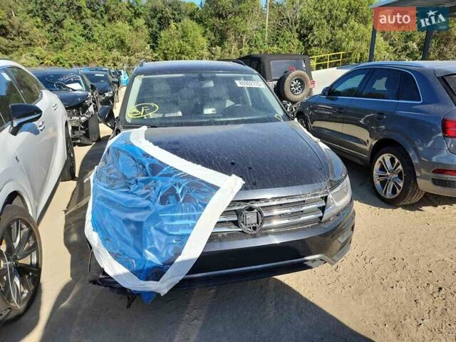 Черный Фольксваген Тигуан, объемом двигателя 2 л и пробегом 138 тыс. км за 12490 $, фото 19 на Automoto.ua