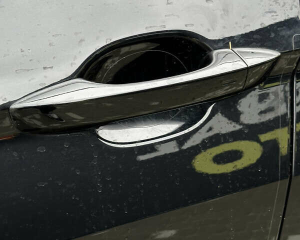 Черный Фольксваген Тигуан, объемом двигателя 1.98 л и пробегом 40 тыс. км за 21500 $, фото 4 на Automoto.ua