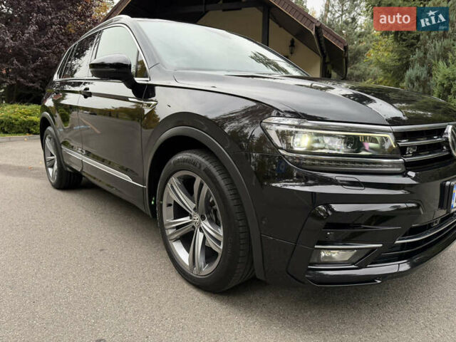 Фольксваген Тигуан 2019 в Киеве на Automoto.ua Черный Фольксваген Тигуан, объемом двигателя 2 л и пробегом 120 тыс. км за 32799 $, фото 10 на Automoto.ua