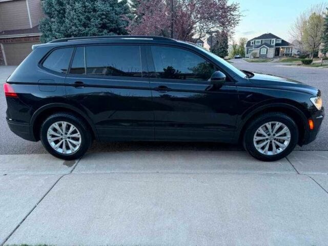 Черный Фольксваген Тигуан, объемом двигателя 2 л и пробегом 97 тыс. км за 4700 $, фото 4 на Automoto.ua