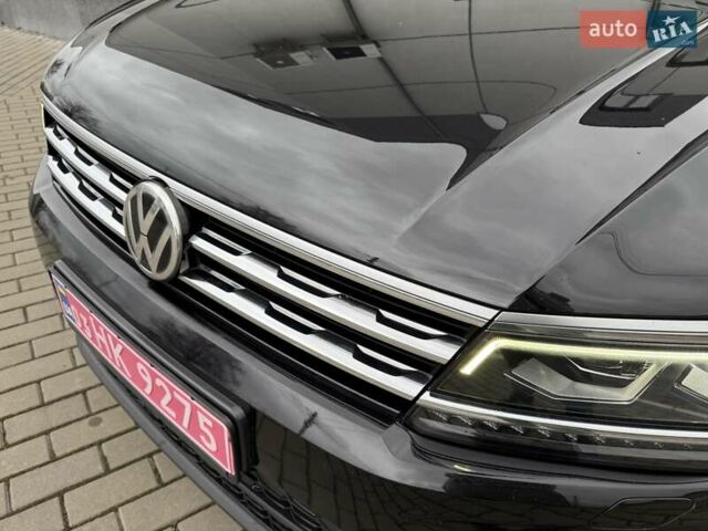 Чорний Фольксваген Тігуан, об'ємом двигуна 2 л та пробігом 228 тис. км за 26900 $, фото 26 на Automoto.ua