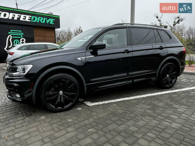 Чорний Фольксваген Тігуан, об'ємом двигуна 1.98 л та пробігом 133 тис. км за 21500 $, фото 3 на Automoto.ua