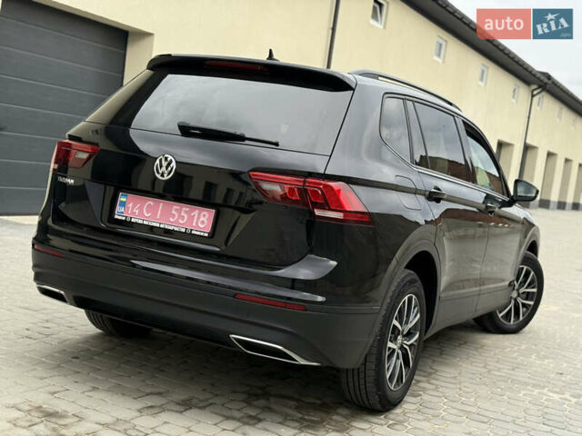 Черный Фольксваген Тигуан, объемом двигателя 1.98 л и пробегом 70 тыс. км за 17900 $, фото 18 на Automoto.ua