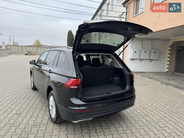 Чорний Фольксваген Тігуан, об'ємом двигуна 2 л та пробігом 232 тис. км за 14200 $, фото 36 на Automoto.ua