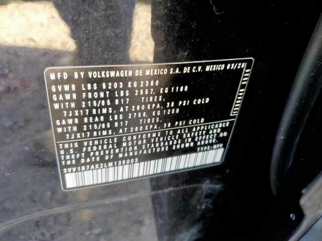 Черный Фольксваген Тигуан, объемом двигателя 0 л и пробегом 88 тыс. км за 4500 $, фото 12 на Automoto.ua