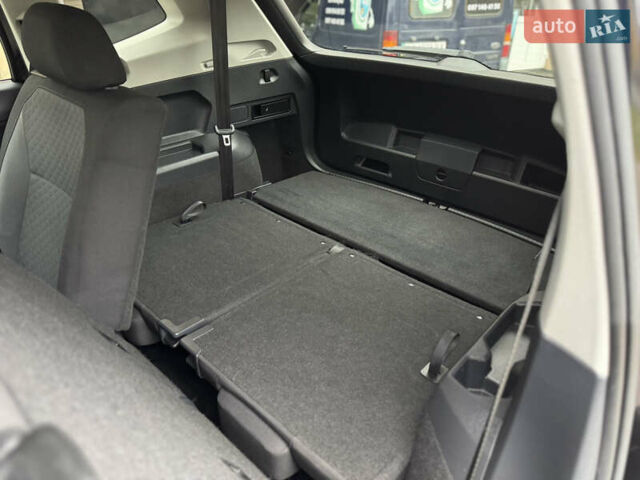 Чорний Фольксваген Тігуан, об'ємом двигуна 2 л та пробігом 232 тис. км за 14200 $, фото 34 на Automoto.ua