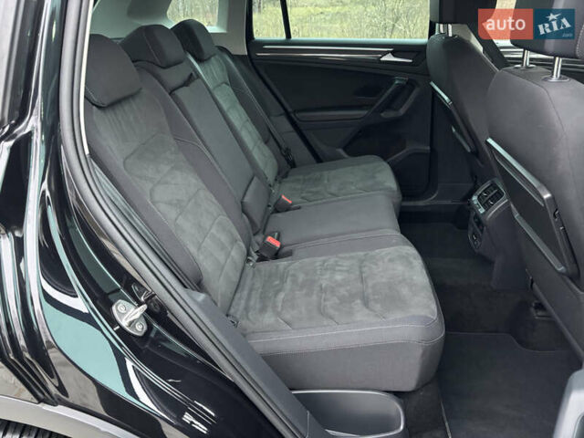 Черный Фольксваген Тигуан, объемом двигателя 2 л и пробегом 227 тыс. км за 24100 $, фото 18 на Automoto.ua