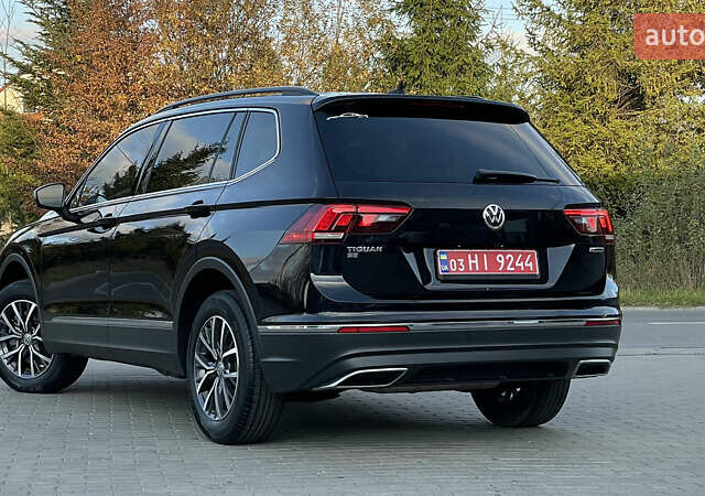 Черный Фольксваген Тигуан, объемом двигателя 2 л и пробегом 170 тыс. км за 18799 $, фото 40 на Automoto.ua