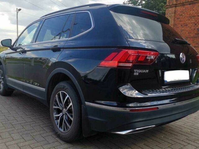 Черный Фольксваген Тигуан, объемом двигателя 2 л и пробегом 46 тыс. км за 17790 $, фото 5 на Automoto.ua