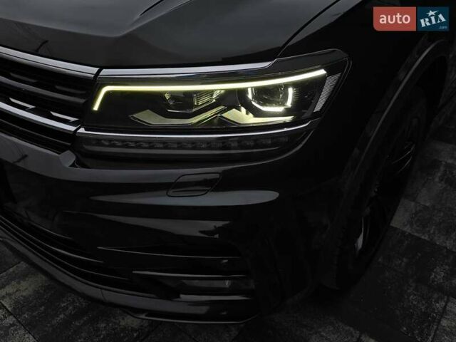 Черный Фольксваген Тигуан, объемом двигателя 2 л и пробегом 199 тыс. км за 31000 $, фото 38 на Automoto.ua