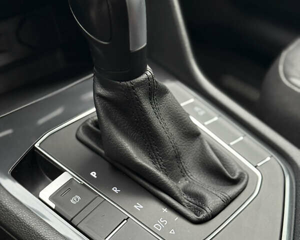 Черный Фольксваген Тигуан, объемом двигателя 1.98 л и пробегом 70 тыс. км за 17900 $, фото 45 на Automoto.ua