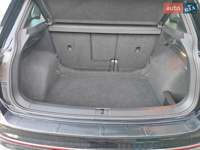 Черный Фольксваген Тигуан, объемом двигателя 1.97 л и пробегом 148 тыс. км за 35900 $, фото 32 на Automoto.ua