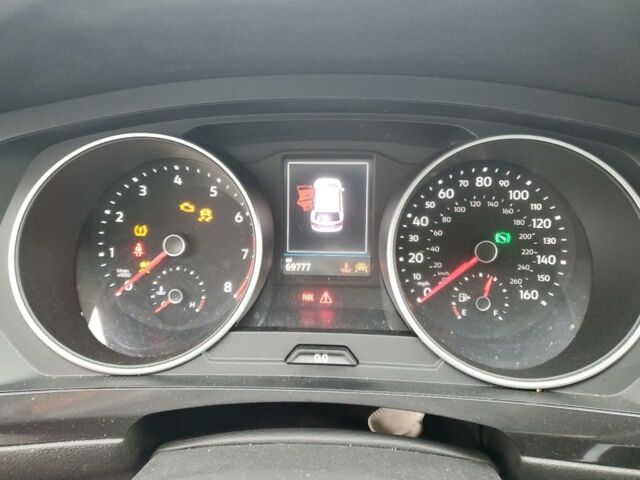 Чорний Фольксваген Тігуан, об'ємом двигуна 2 л та пробігом 112 тис. км за 8300 $, фото 8 на Automoto.ua