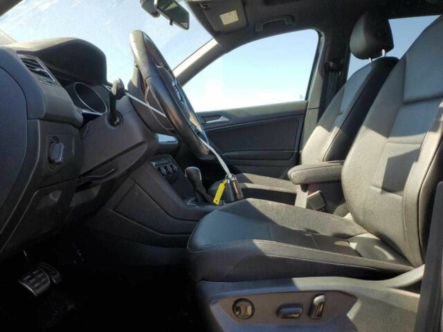 Черный Фольксваген Тигуан, объемом двигателя 2 л и пробегом 41 тыс. км за 3500 $, фото 6 на Automoto.ua