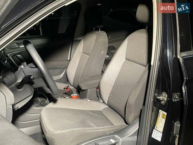 Черный Фольксваген Тигуан, объемом двигателя 2 л и пробегом 107 тыс. км за 19900 $, фото 8 на Automoto.ua