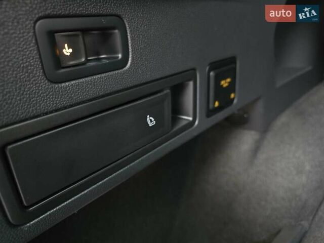 Черный Фольксваген Тигуан, объемом двигателя 2 л и пробегом 199 тыс. км за 31000 $, фото 114 на Automoto.ua