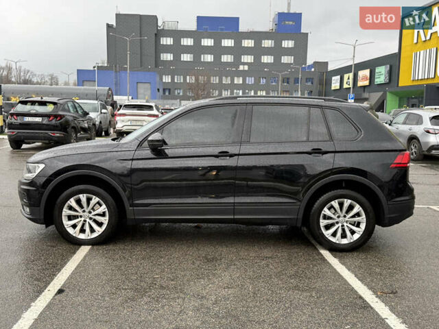 Черный Фольксваген Тигуан, объемом двигателя 1.97 л и пробегом 91 тыс. км за 30000 $, фото 14 на Automoto.ua
