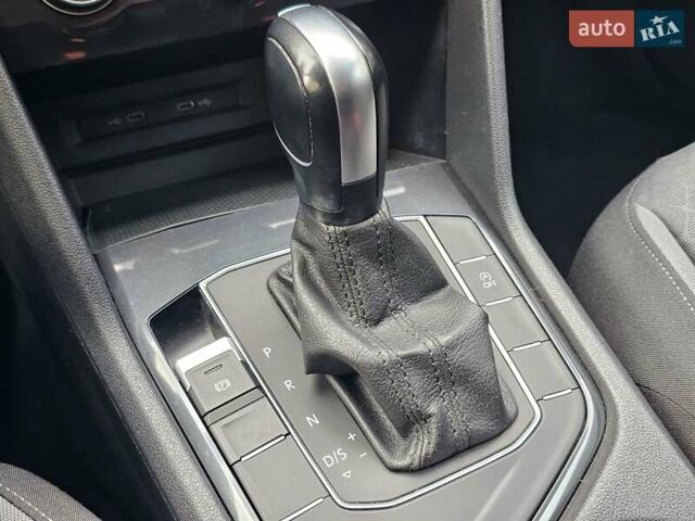 Черный Фольксваген Тигуан, объемом двигателя 2 л и пробегом 106 тыс. км за 18999 $, фото 34 на Automoto.ua