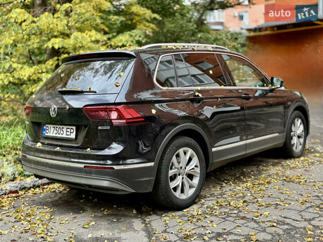 Чорний Фольксваген Тігуан, об'ємом двигуна 1.97 л та пробігом 70 тис. км за 31500 $, фото 3 на Automoto.ua
