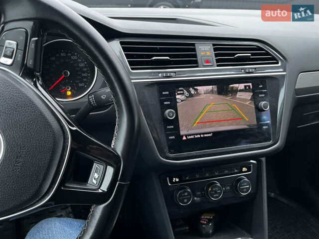 Чорний Фольксваген Тігуан, об'ємом двигуна 1.98 л та пробігом 133 тис. км за 21500 $, фото 12 на Automoto.ua