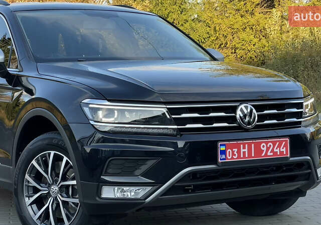 Черный Фольксваген Тигуан, объемом двигателя 2 л и пробегом 170 тыс. км за 18799 $, фото 18 на Automoto.ua